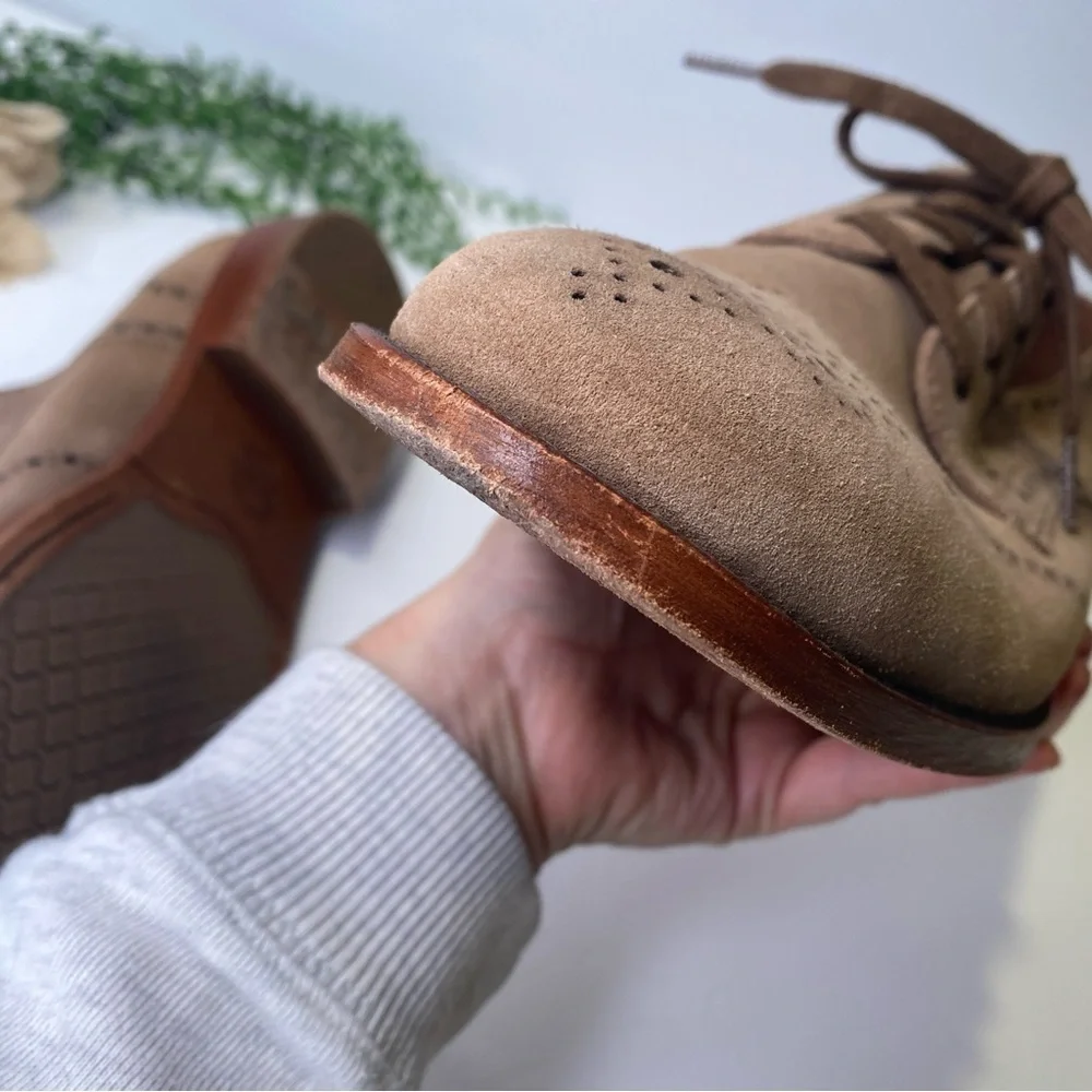 Cole Haan Grand 360 OS Wingtip Brogue Dress Shoes Tan Suede Size 10